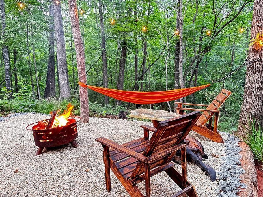 Апартаменты Secluded Rv With Private Hot Tub Rutherfordton Экстерьер фото